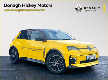2025 Renault 5 EV52 150hp Iconic 52Kw €33,490