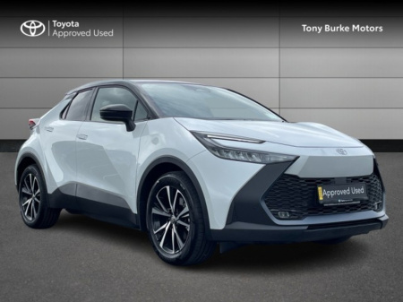 2025 Toyota C-HR PHEV - Save EUR 5,500 - Plug In Hybrid - Sport Plus + Edition - No Range Anxiety - 2lt - 223bhp // Remote Central Locking // Front Electric Windows // Rear Electric Windows // Electric Mirrors // Heat €41,960