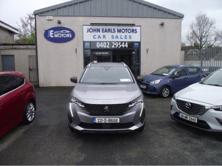 2022 Peugeot 3008 FL ALLURE 1.5HDI BLUE   130PS  6.2 €19,500