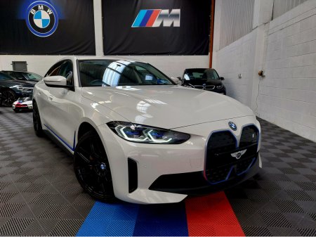 2022 BMW i4 I4 EDRIVE40 SPORT ---VISIBILITY PACK WITH LASER LIGHTS - PARK ASSISTANT PACK-- DRIVER ASSISTANT PACK PREP 11 -- APPLE CAR PLAY -- REVERSE CAMERA -- UPGRADED ALLOYS -- €36,995