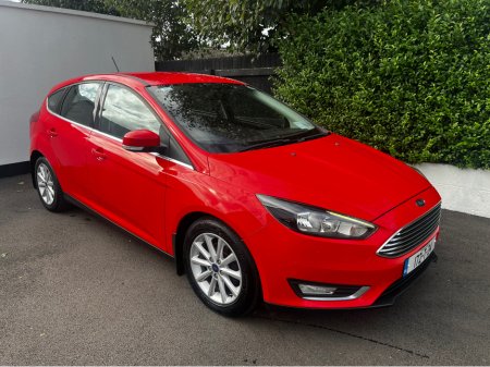 2017 Ford Focus TITANIUM 1.5 HATCHBACK