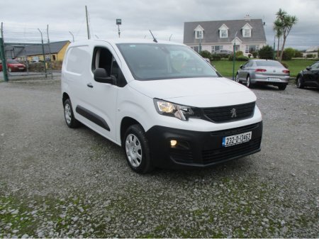 2023 Peugeot Partner PROFESSIONAL PLUS 1.5 H