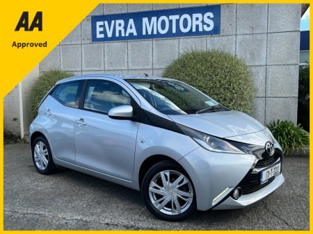 2017 Toyota Aygo 1.0 X-PLAY PETROL