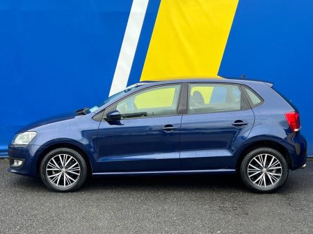 2014 Volkswagen Polo TRENDLINE 1.2 TSI // PARKING SENSORS // NEW NCT 01/27 // DIAMOND CUT ALLOYS €10,900