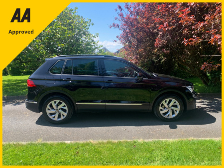2022 Volkswagen Tiguan LIFE 2.0 TDI MANUAL 6SPEED FWD 122BHP 5 5DR