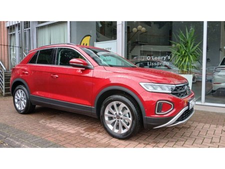 2025 Volkswagen T-Roc 