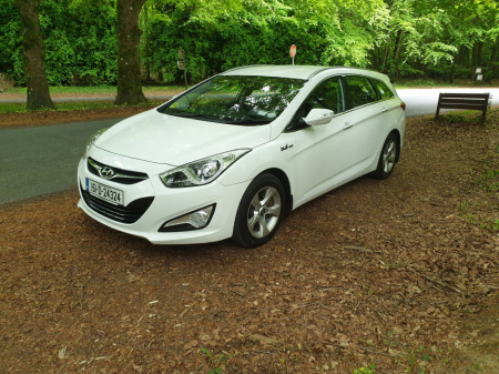 2015 Hyundai i40 1.7 CRDI EXECUTIVE  ESTATE  6 SPEED @ REDDY2DRIVE LTD €7,850