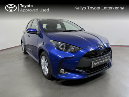 2023 Toyota Yaris YARIS 1.0 LUNA #156 €21,495