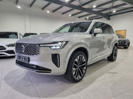 2025 Volvo XC90 ULTRA MODEL