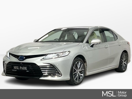 2023 Toyota Camry Platinum Edition 2.5 Hybrid - Reversing Camera - Sat Nav - Climate Control - Electric Heated Seats - Cruise Control - Keyless Start - Auto Lights/Wipers