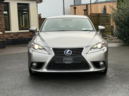 2016 Lexus IS 300 h 300h Executive €18,900