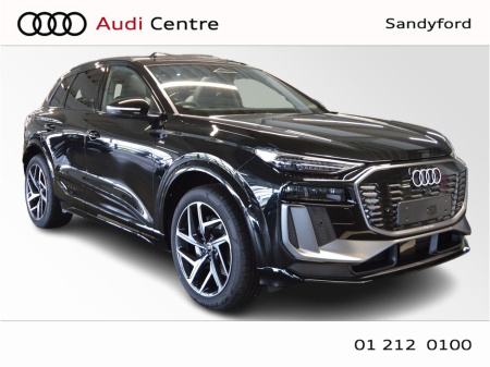 2025 Audi Q6 E-TRON QUATTRO LAUNCH EDITION Sunroof €94,582