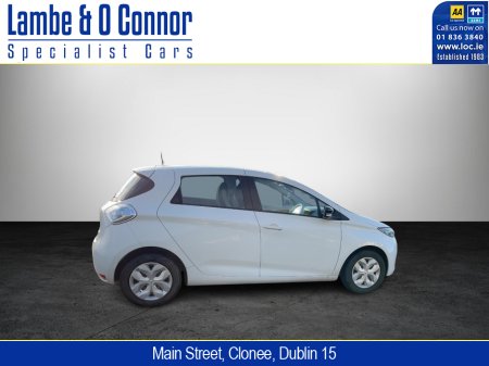 2017 Renault Zoe EXPRESSION *** SAT NAV *** VERY LOW KMS **** BEST AVAILABLE *** €7,450
