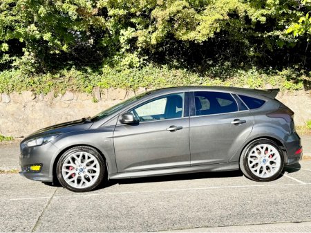 2017 Ford Focus 1.0 ST-LINE!! €12,950