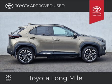 2024 Toyota Yaris Cross 1.5 Hybrid Sol 5DR €34,449