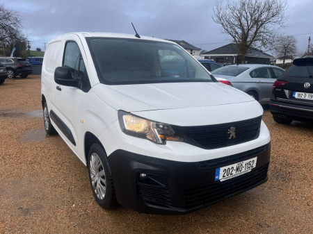 2020 Peugeot Partner  €11,788