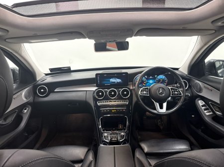 2020 Mercedes-Benz C Class C 200 A/T Avantgarde | Sunroof, Heated Seats, Parking Assistance €35,950