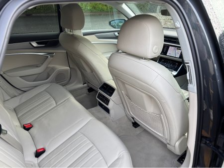 2023 Audi A6 50 TFSI E - AVANT - SPORT - QUATTRO - FASH - 2 KEYS €39,900