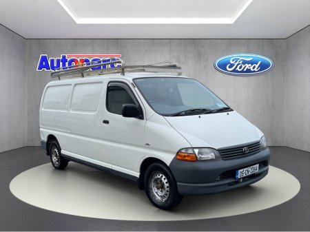 2005 Toyota Hiace D-4D LWB ENTRY 4DR