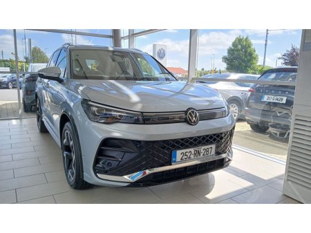 2025 Volkswagen Tiguan R-Line 75 Edition 2.0 TDI 150HP DSG *REAR VIEW CAMERA, ANDROID AUTO & APPLE CARPLAY, PARK ASSIST*