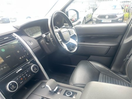 2021 Land Rover Discovery 3.0D I6 300 PS AWD Auto HSE €30,975
