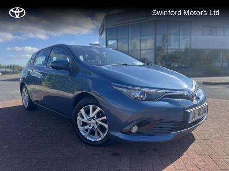 2016 Toyota Auris 1.2T 5DR LUNA 4DR €14,950
