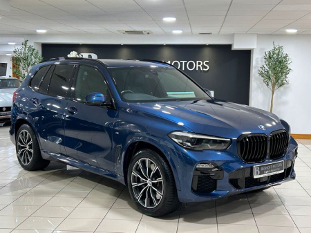 2021 BMW X5 45e M-SPORT=LOW MILES// FULL SERVICE HISTORY//ONLY €140 ANNUAL ROAD TAX=TAILORED FINANCE PACKAGES AVAILABLE=TRADE INS WELCOME €62,995