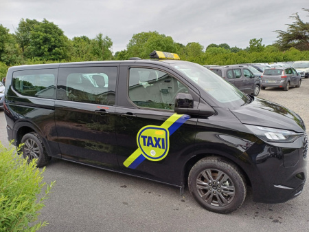 2025 Ford Tourneo Custom Wheelchair Taxi