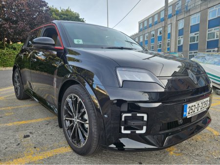 2025 Renault 5 E-Tech E-TECH ICONIC 52KW 410KM