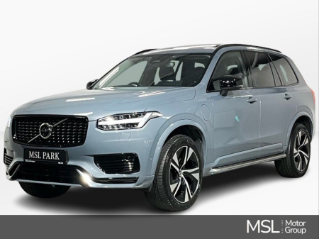 2022 Volvo XC90 T8 Recharge AWD Plus Dark - Side Steps - Panoramic Sunroof - Reversing Camera - Sat Nav - Electric Heated Seats - Keyless Start - Apple CarPlay/Android Auto €64,750