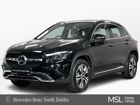 2025 Mercedes-Benz GLA Class 180 Progressive - 18 Inch Alloys - Reversing Camera - Panoramic Sunroof - Ambient Lighting - Sat Nav - Climate Control - Heated Seats - Keyless Start - Apple CarPlay/Android Auto €62,354