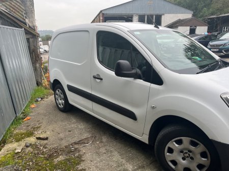 2016 Peugeot Partner 1.6 HDi 100 bhp Active €6,950