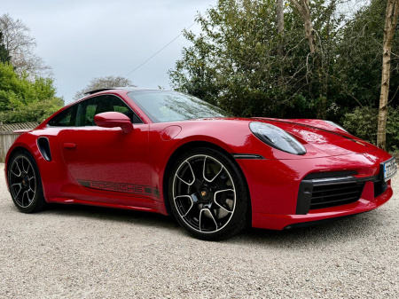 2022 Porsche 911 TURBO