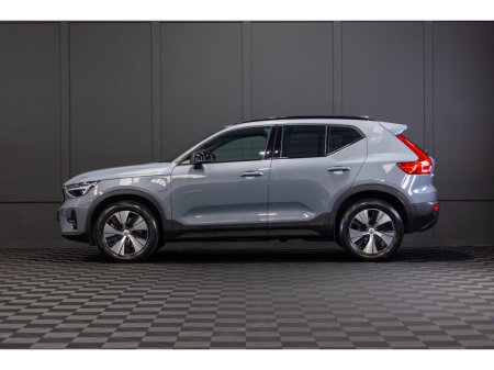 2022 Volvo XC40 T4 PHEV 211hp AT7 Plus bright €39,950