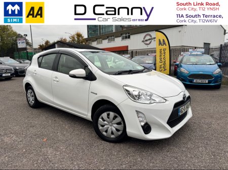 2016 Toyota Aqua 1.5 HYBRID 5DR AUTO €8,900