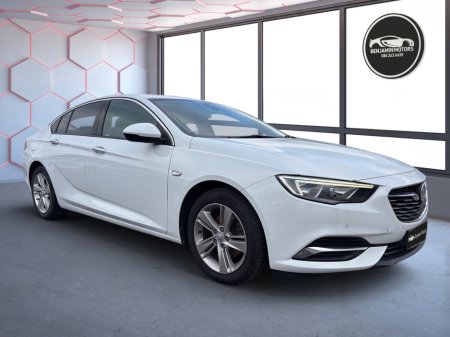 2018 Vauxhall Insignia 