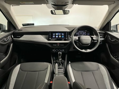 2025 Skoda Kamiq Selection DSG 1.0TSI 115BHP - Parking Sensors - Climate Control - Cruise Control - Auto Lights/Wipers - Apple CarPlay/Android Auto