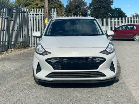 2025 Hyundai i10 Deluxe Plus