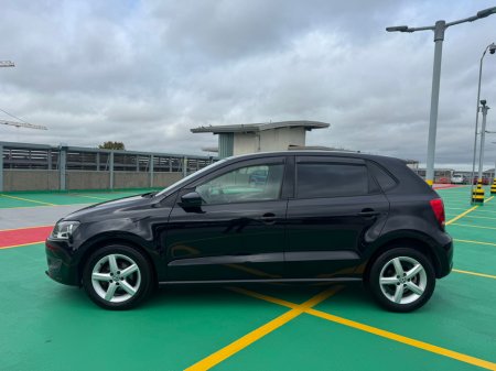 2013 Volkswagen Polo  €11,950