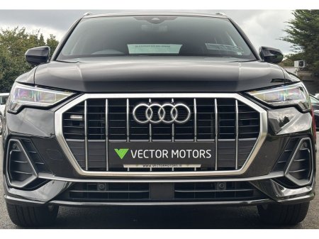 2024 Audi Q3 S LINE 45 TFSI-e 245 S TRONIC PHEV €44,995