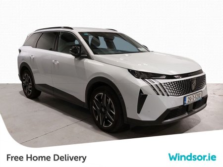 2025 Peugeot 5008 1.2 Hybrid 136bhp E-DCS6 Allure