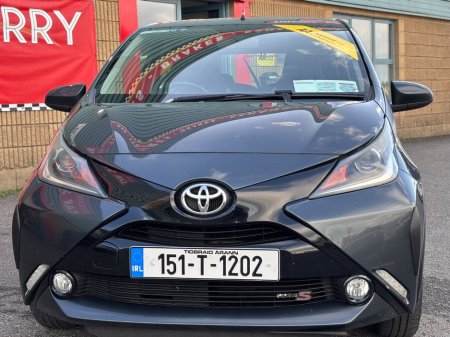 2015 Toyota Aygo 1.0 VVT-i x-play €6,750