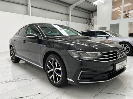 2022 Volkswagen Passat  €25,995