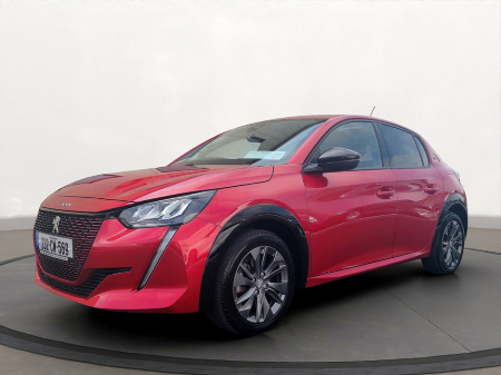 2023 Peugeot 208 Electric 136bhp (50 kWh) Allure Pack €20,500