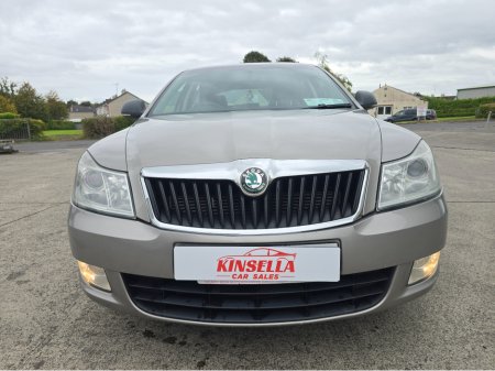 2012 Skoda Octavia ACTIVE 1.6 CR 105HP 4DR €3,350