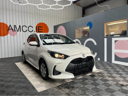 2020 Toyota Yaris 1.0 PETROL / 60k KMs / REVERSE CAMERA & MORE