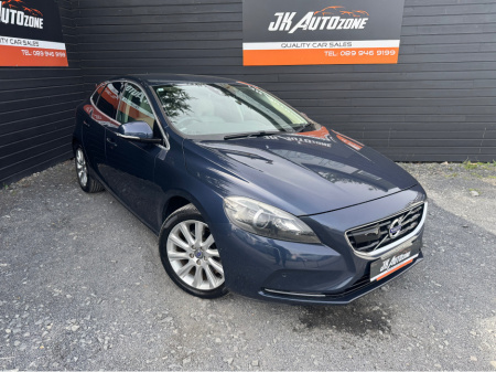 2013 Volvo V40 1.6 T4 SE HIGH SPEC