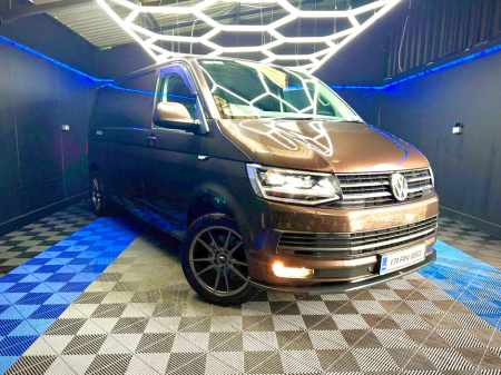 2017 Volkswagen Transporter  €20,000