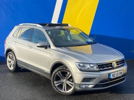 2016 Volkswagen Tiguan HIGHLINE 2.0 TDI // HUGE SPEC // PANORAMIC SUNROOF // LEATHER INTERIOR €23,888