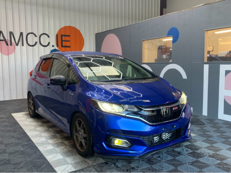 2019 Honda Fit 1.5 HYBRID AUTOMATIC / 61k KMs / Adaptive Cruise & Reverse Camera